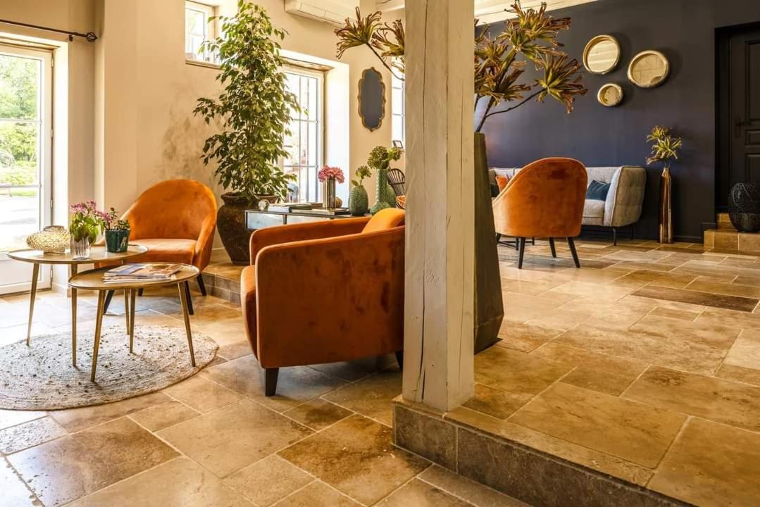Hotel Domaine De La Limetiere Neuvy-le-Roi Zewnętrze zdjęcie